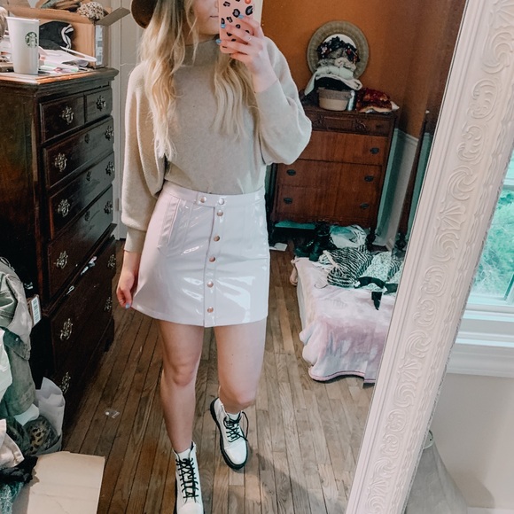 Forever 21 Dresses & Skirts - FOREVER 21 LILAC SKIRT